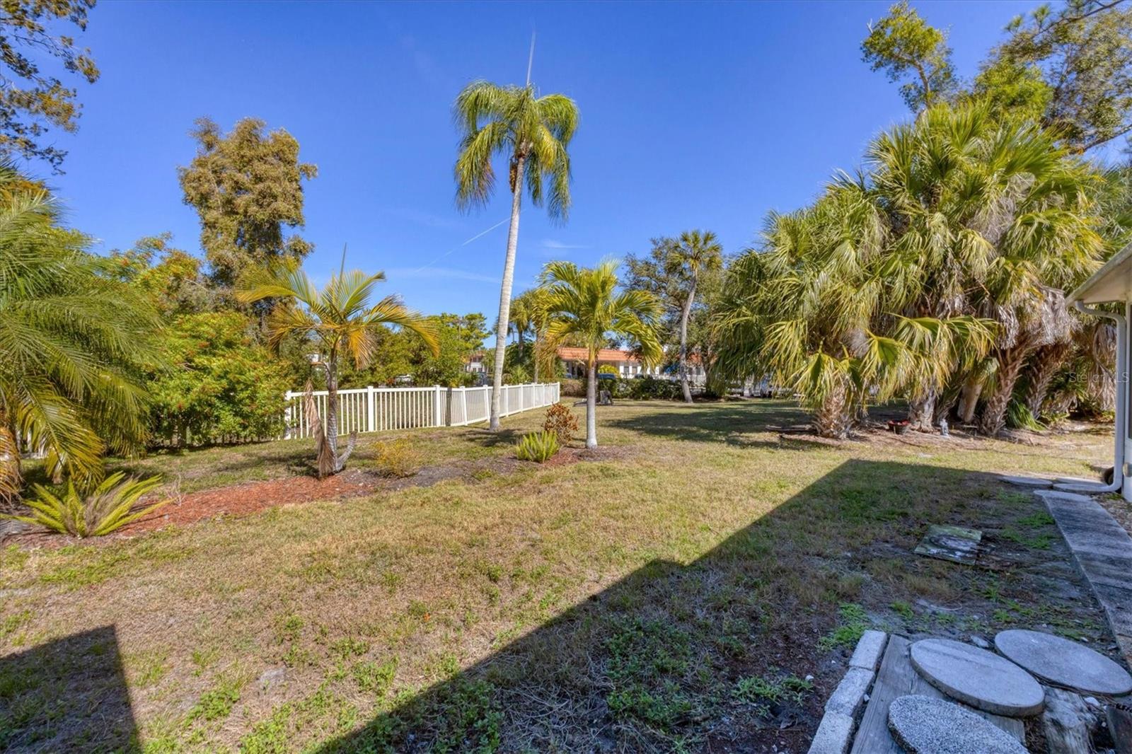 2807 SWIFTON DR #3, SARASOTA, FL, 34231