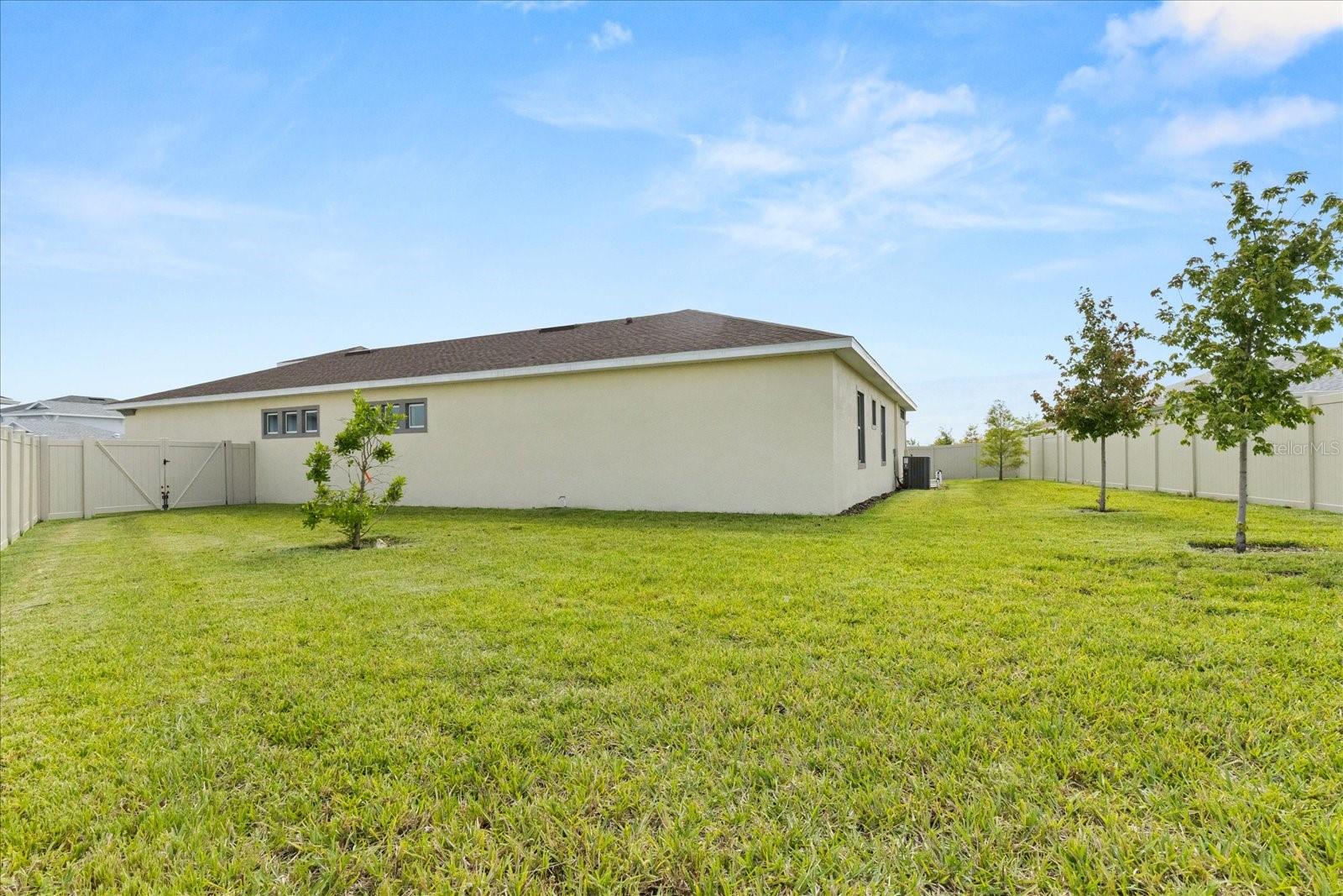 8297 IVY STARK BLVD, WESLEY CHAPEL, FL, 33545