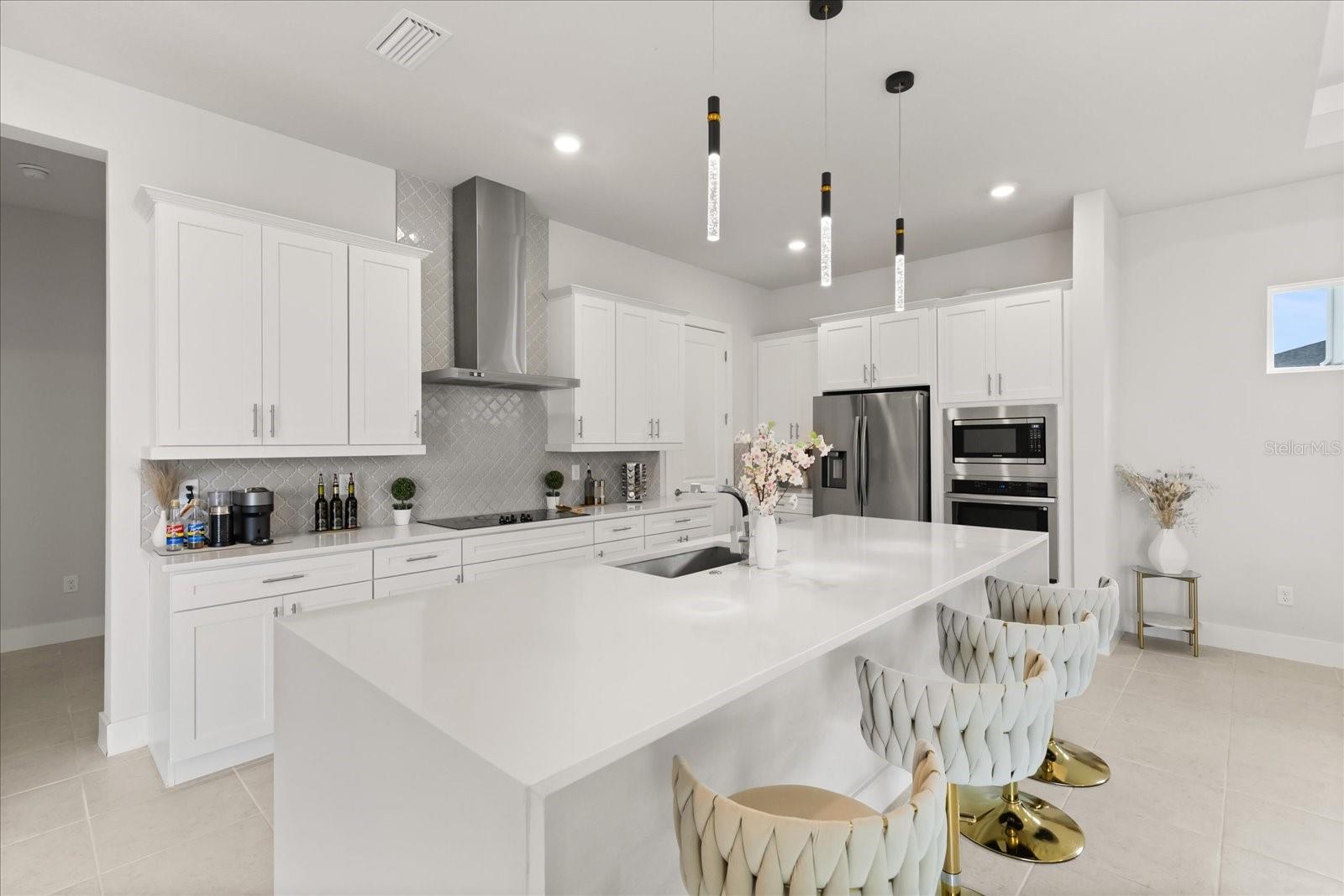 8297 IVY STARK BLVD, WESLEY CHAPEL, FL, 33545