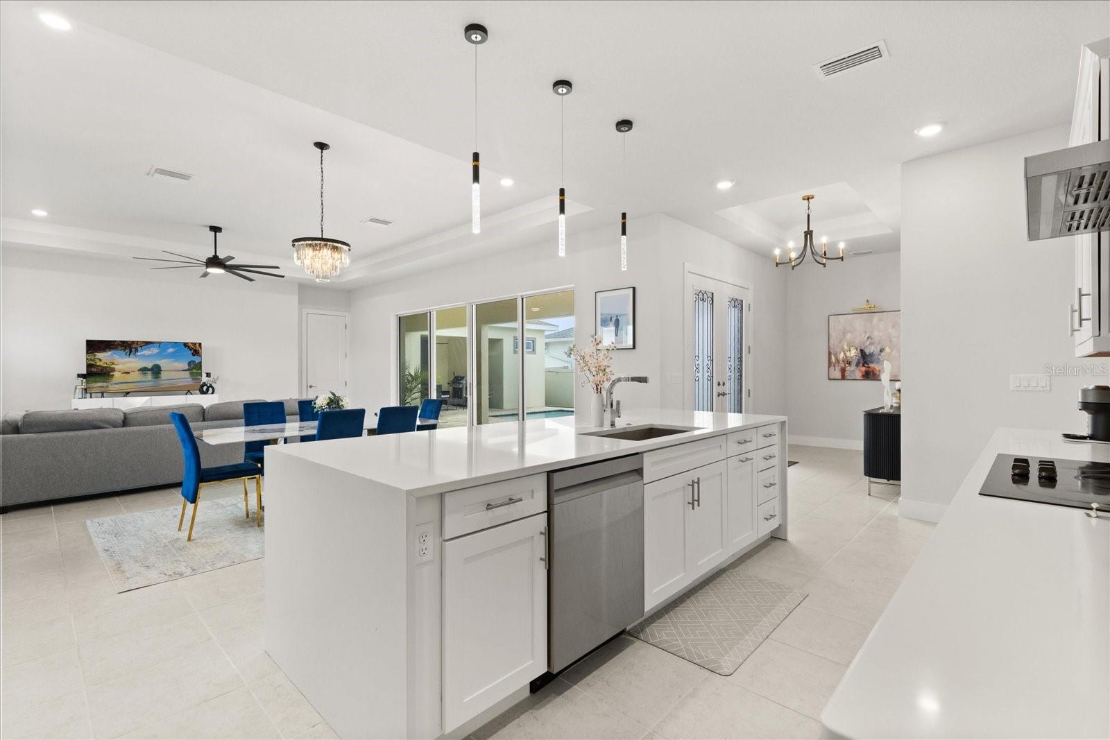 8297 IVY STARK BLVD, WESLEY CHAPEL, FL, 33545