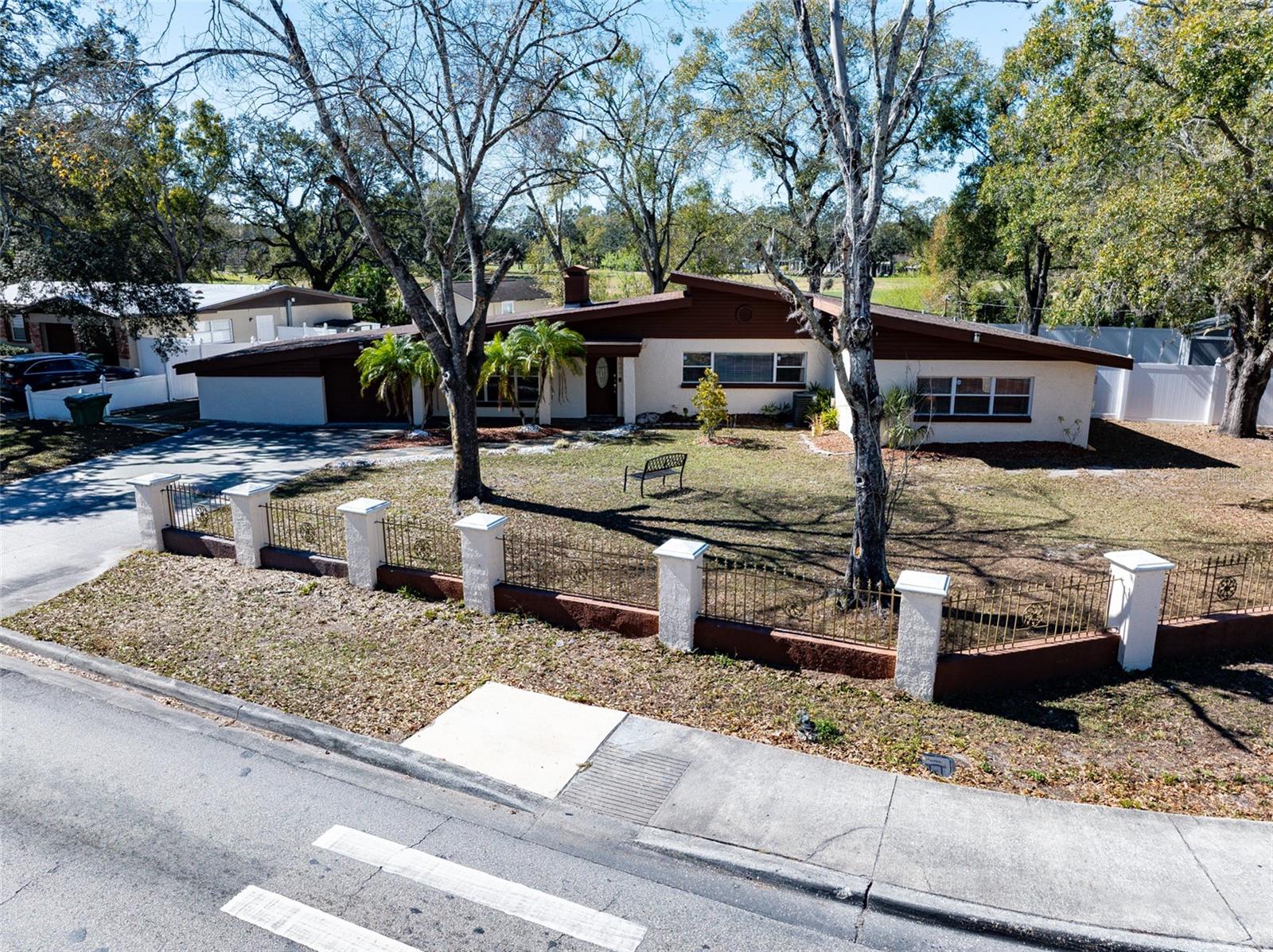 11608 N BOULEVARD, TAMPA, FL, 33612