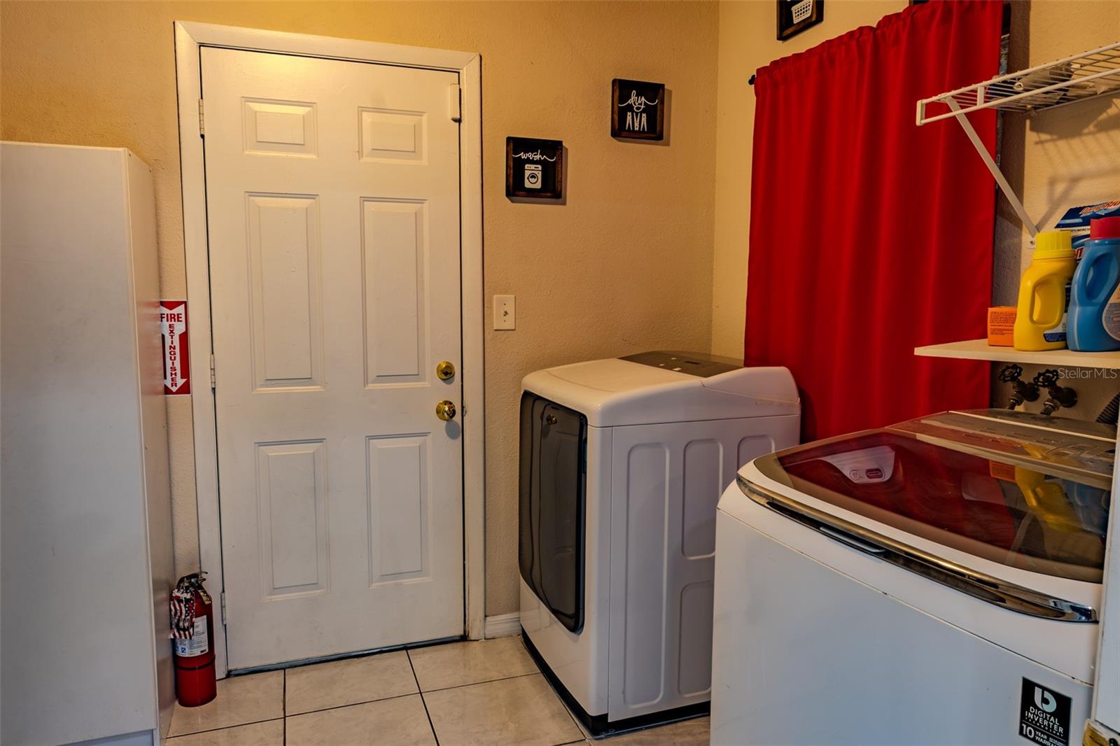 11608 N BOULEVARD, TAMPA, FL, 33612