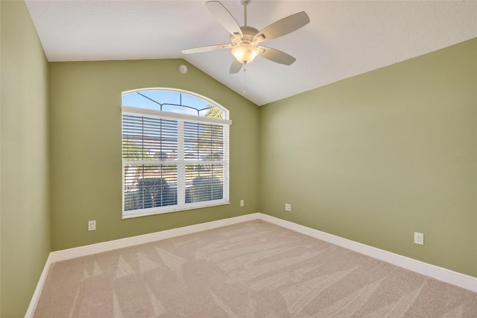 1586 LEMON LOOP, THE VILLAGES, FL, 32163