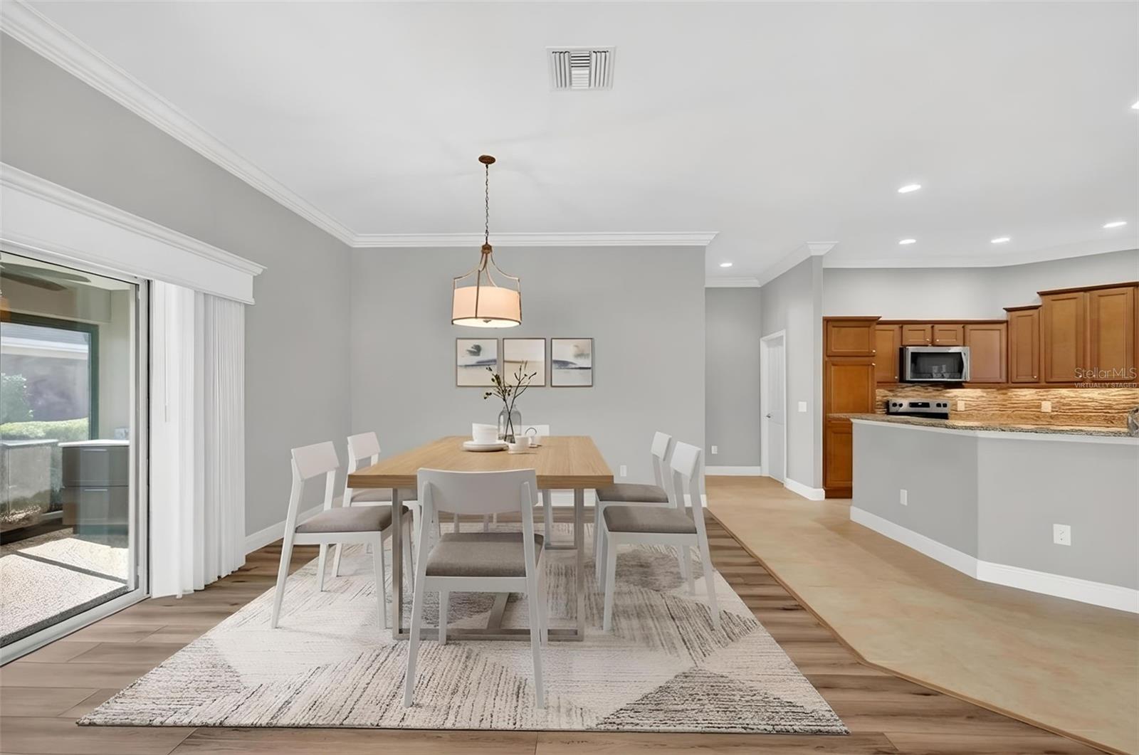 1586 LEMON LOOP, THE VILLAGES, FL, 32163