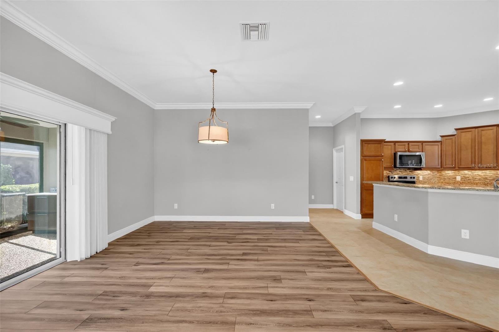 1586 LEMON LOOP, THE VILLAGES, FL, 32163