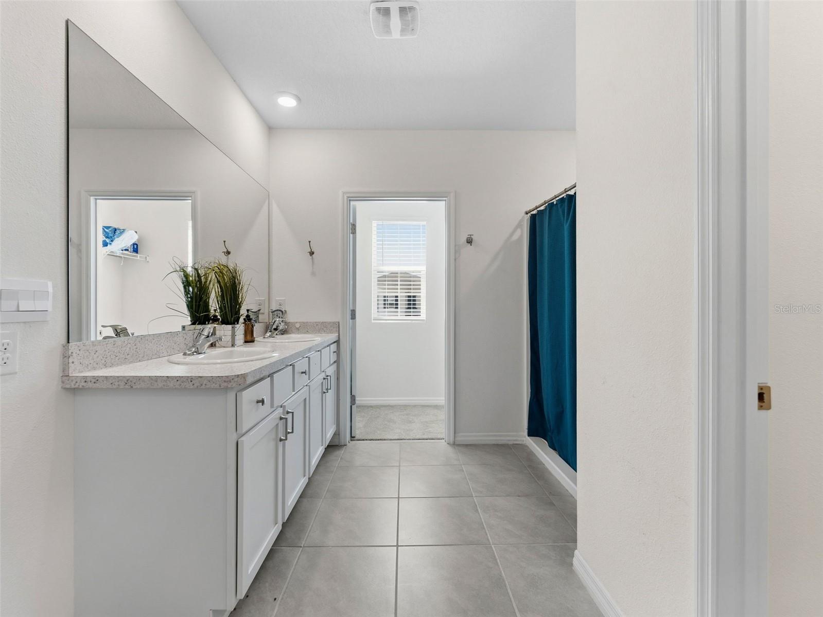 32577 KOBUK VALLEY AVE, WESLEY CHAPEL, FL, 33543