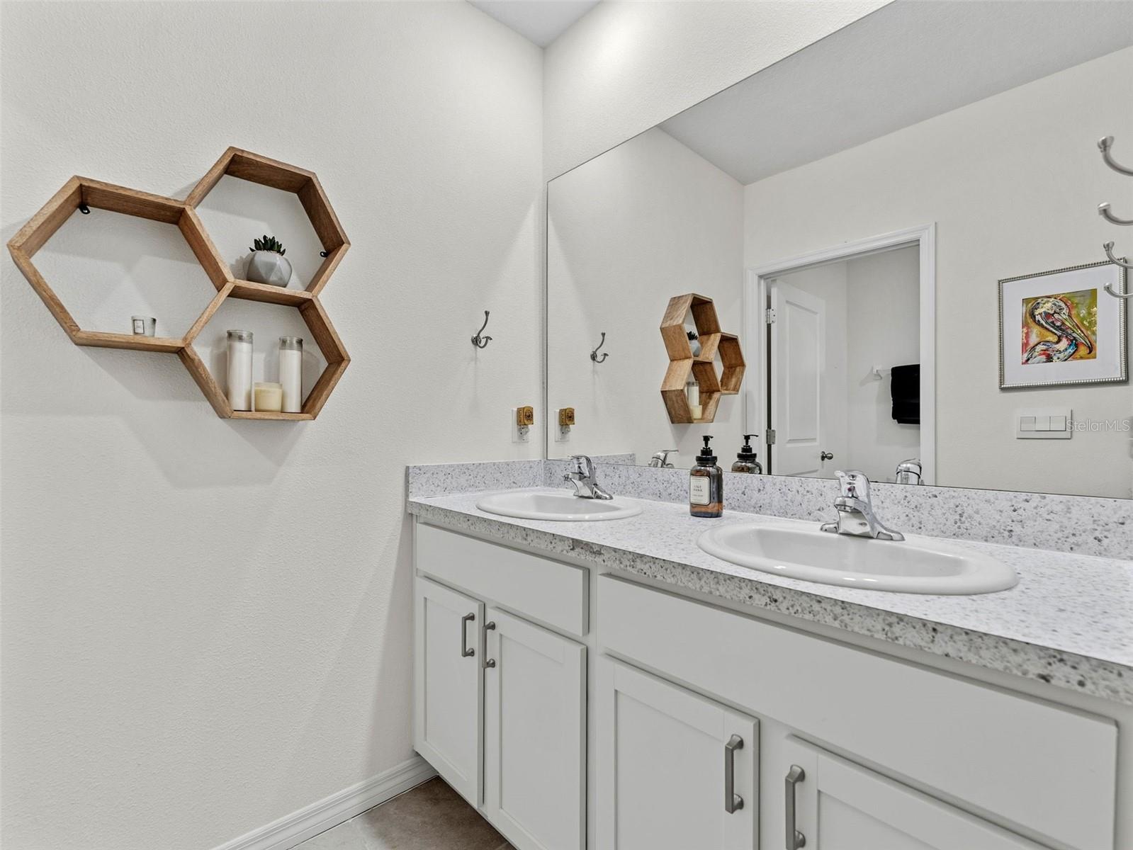 32577 KOBUK VALLEY AVE, WESLEY CHAPEL, FL, 33543