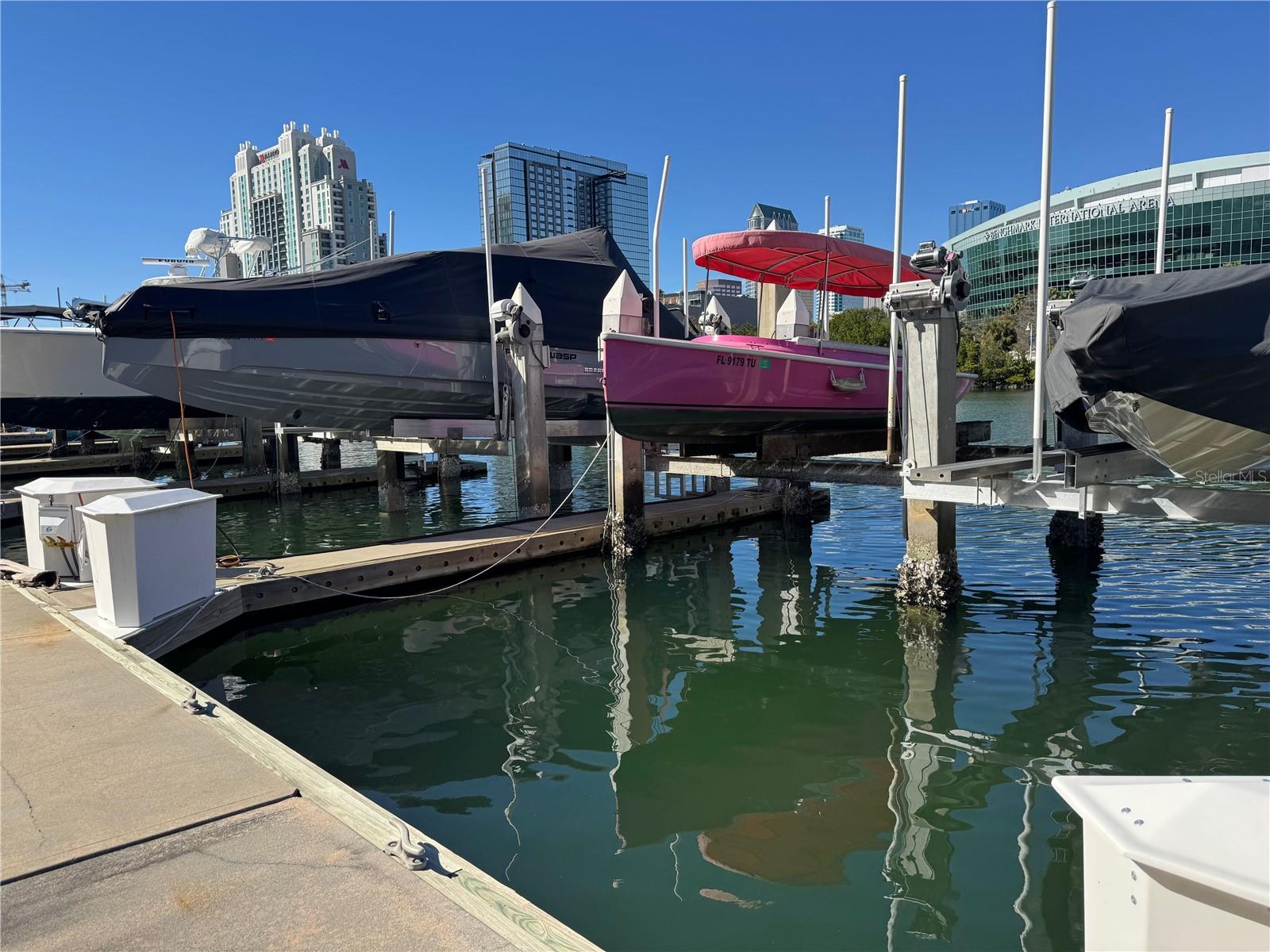 13 CRIMSON HARBOUR MARINA #15, TAMPA, FL, 33602