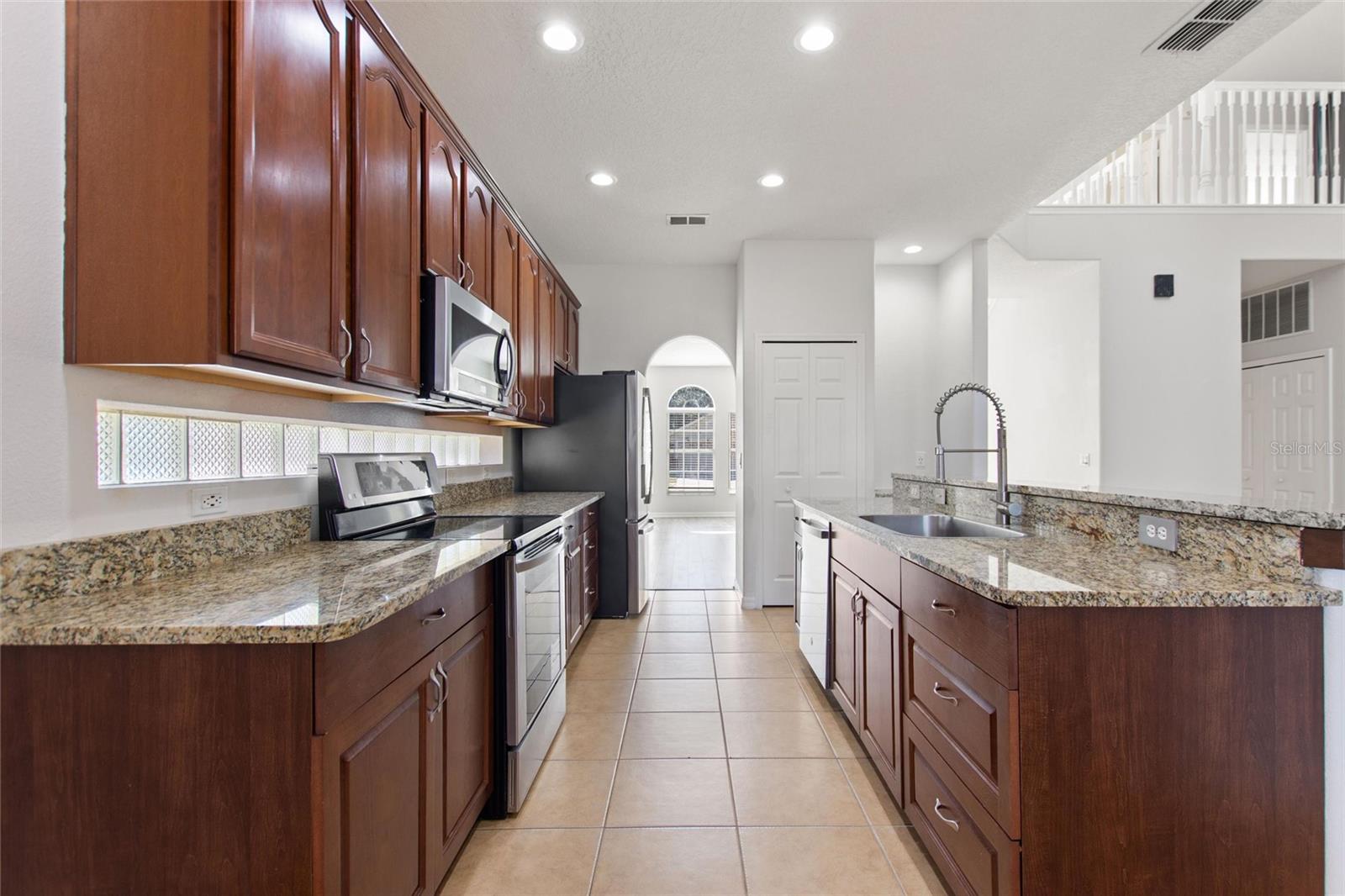 9020 PECKY CYPRESS WAY, ORLANDO, FL, 32836