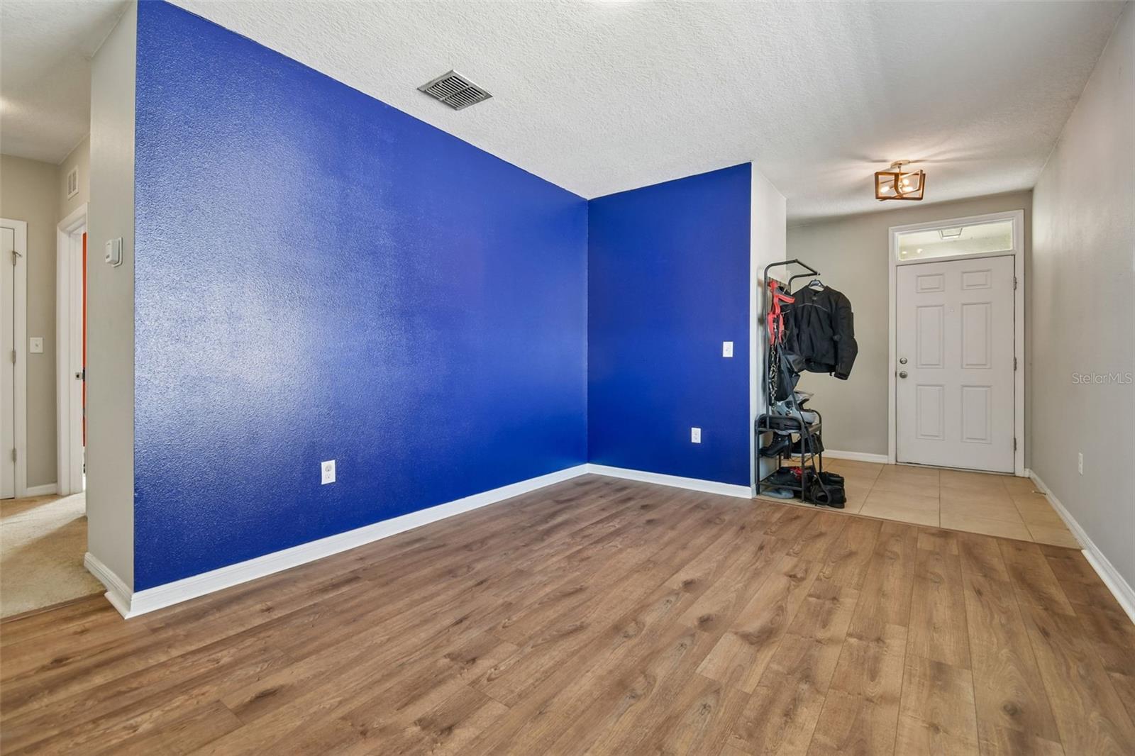 10104 HAWK STORM AVE, TAMPA, FL, 33610