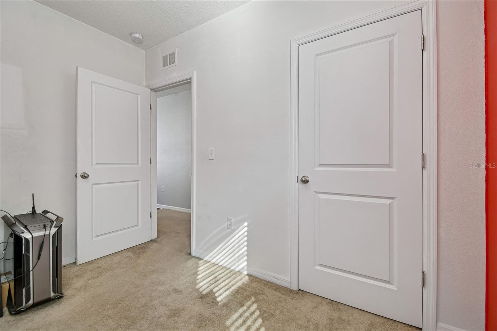 10104 HAWK STORM AVE, TAMPA, FL, 33610