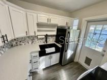 706 MISSION DR, WILDWOOD, FL, 34785