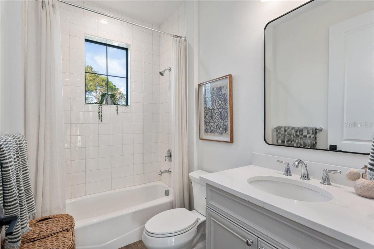 6349 ISLA DEL RAY AVE, SARASOTA, FL, 34240