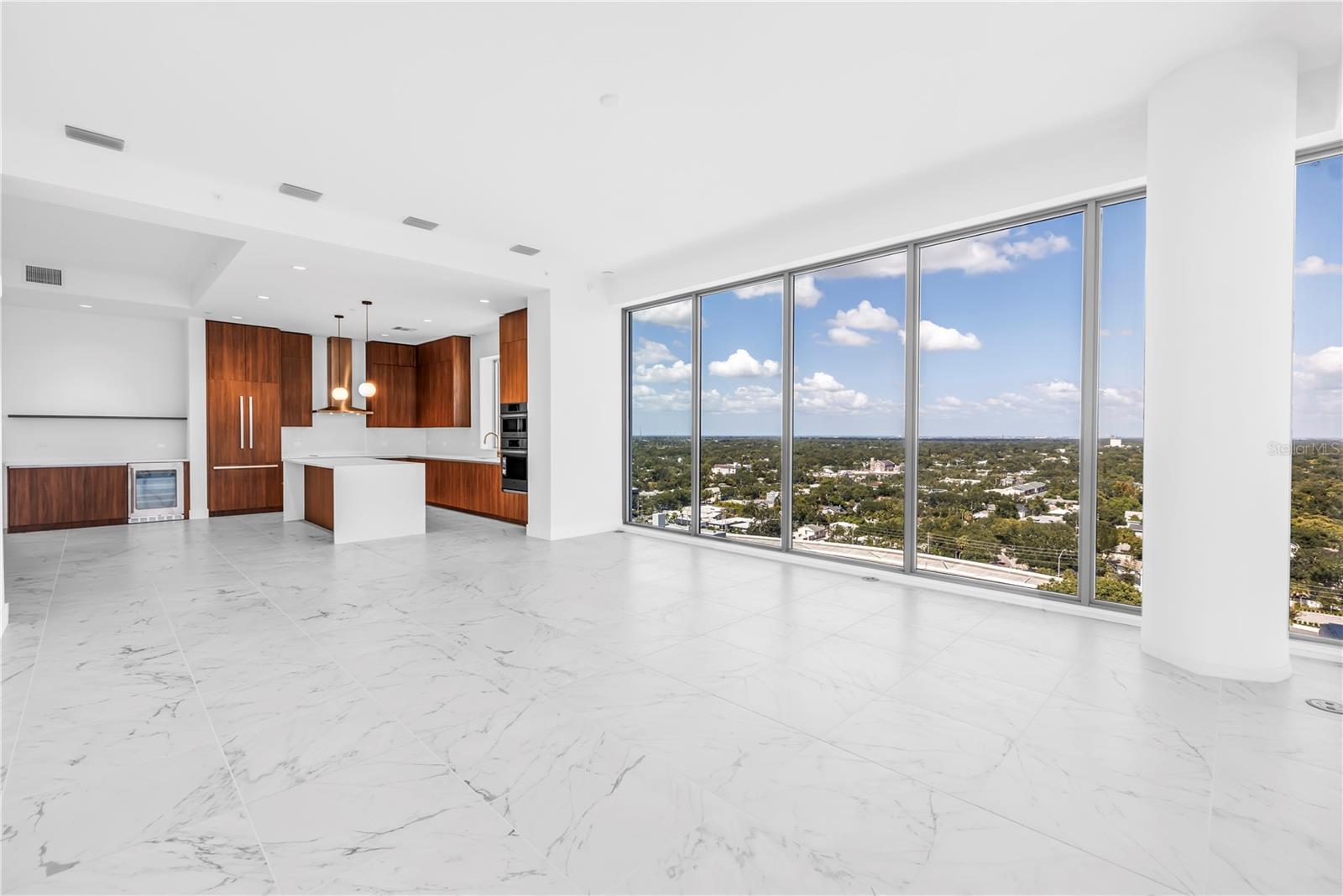 777 3RD AVE N #1703, ST PETERSBURG, FL, 33701