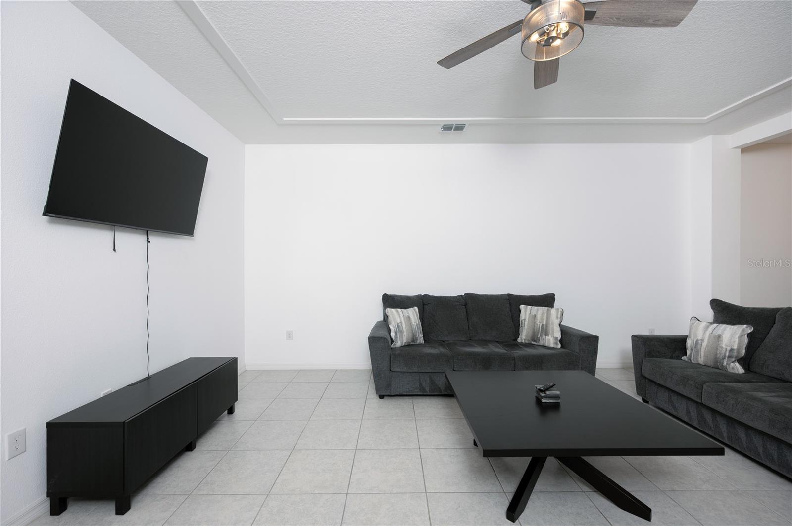 6256 CAMINO DR, APOLLO BEACH, FL, 33572