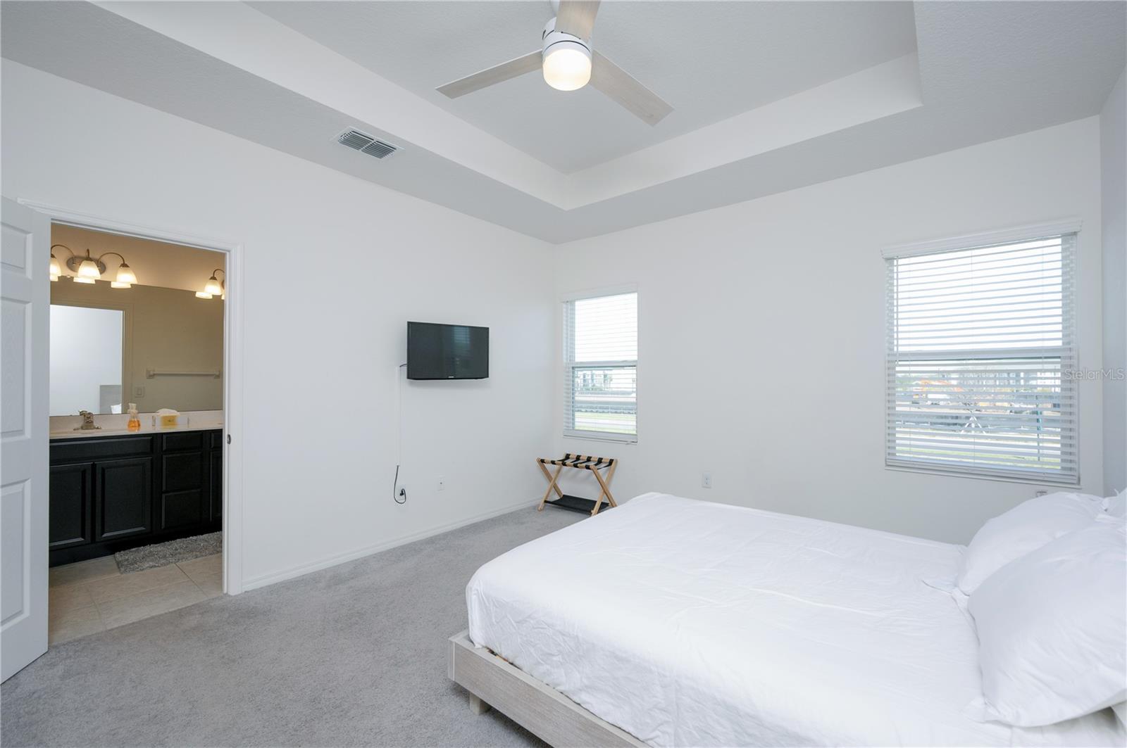 6256 CAMINO DR, APOLLO BEACH, FL, 33572