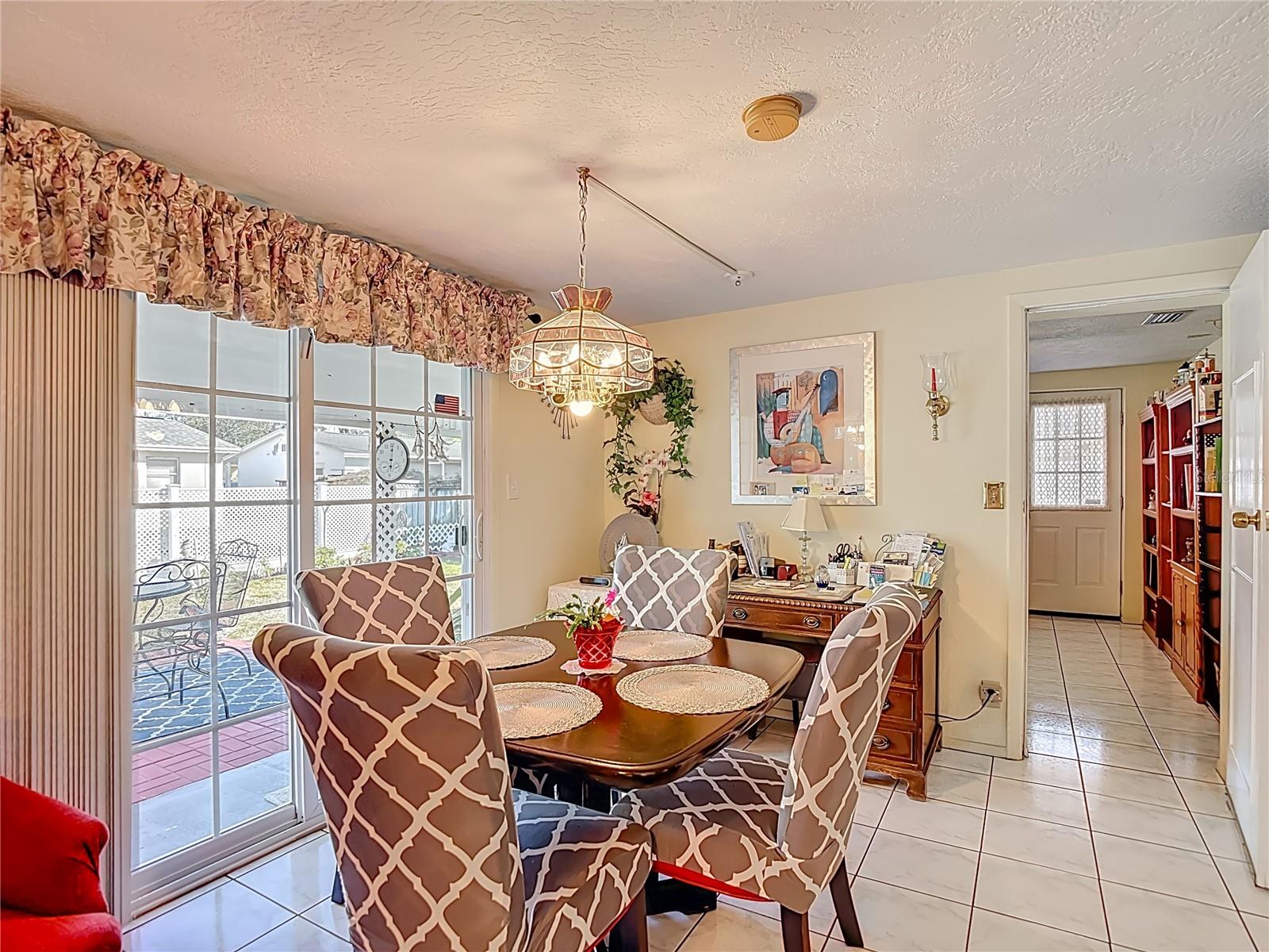 1646 COCKLESHELL DR, HOLIDAY, FL, 34690