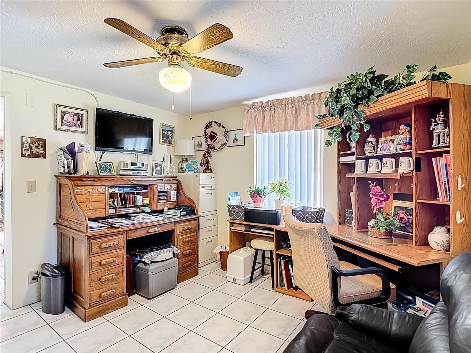 1646 COCKLESHELL DR, HOLIDAY, FL, 34690