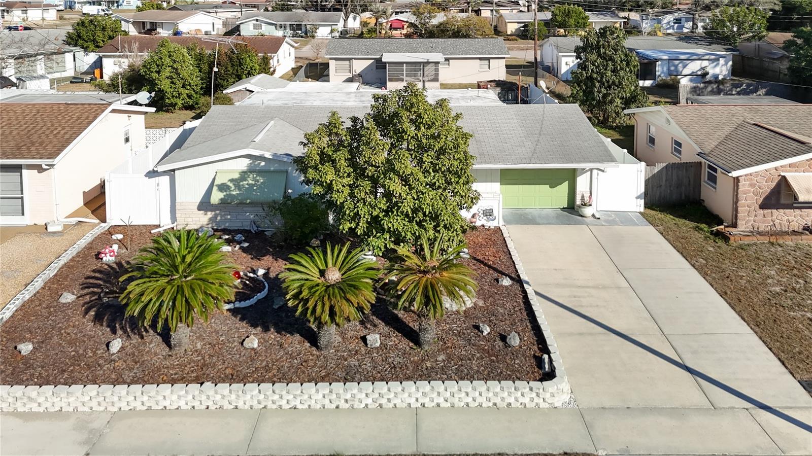 1646 COCKLESHELL DR, HOLIDAY, FL, 34690