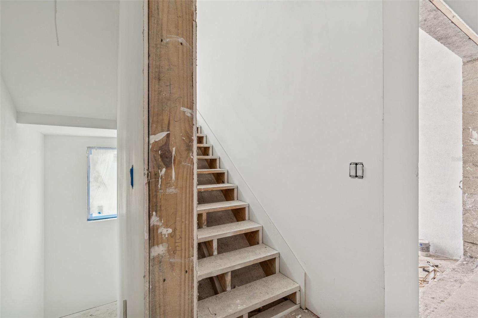 TB8470354 Property Photo