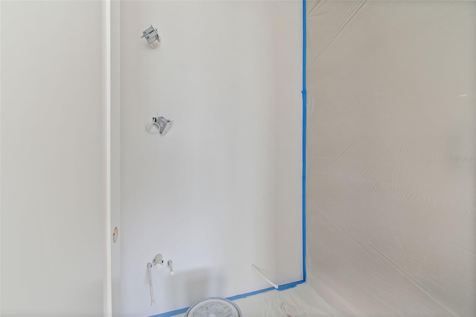 TB8470354 Property Photo