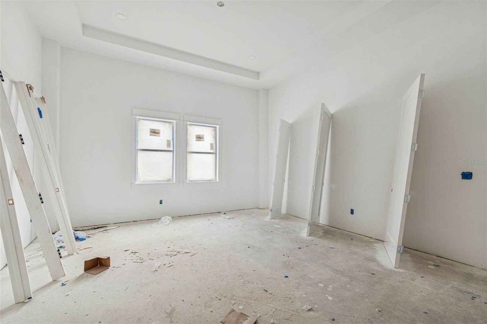 TB8470354 Property Photo