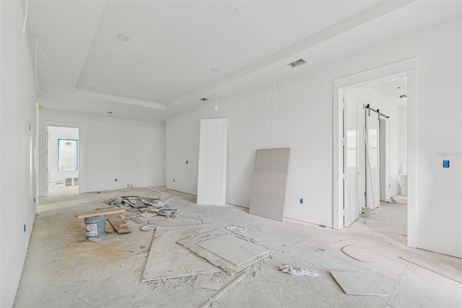 TB8470354 Property Photo