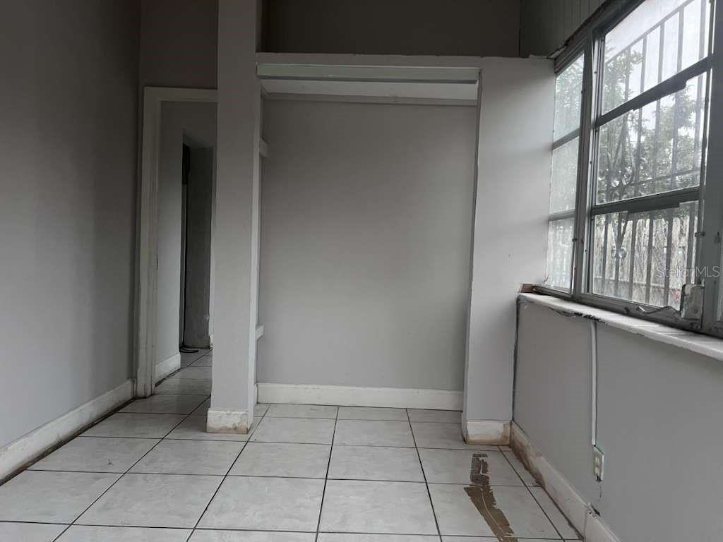 18020 NW 2ND PL, MIAMI, FL, 33169