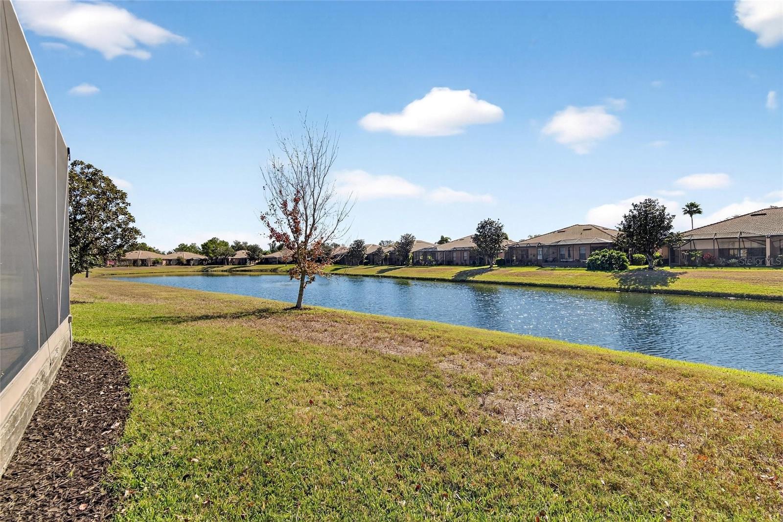 220 SHELL FALLS DR, APOLLO BEACH, FL, 33572