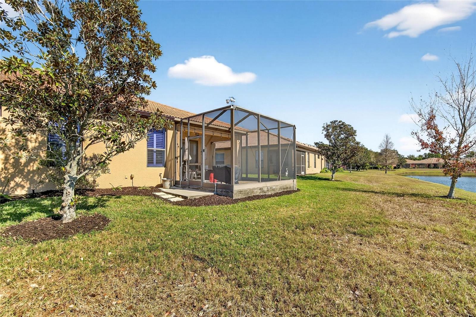 220 SHELL FALLS DR, APOLLO BEACH, FL, 33572