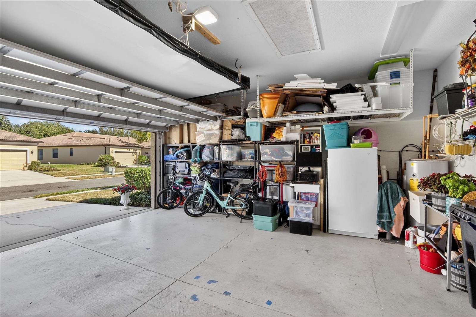 220 SHELL FALLS DR, APOLLO BEACH, FL, 33572