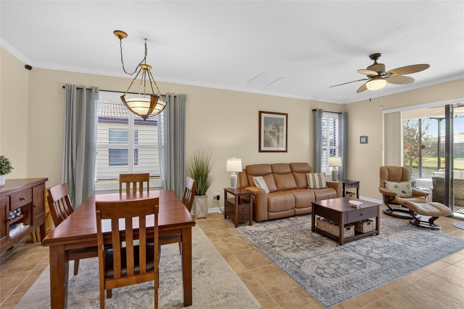 220 SHELL FALLS DR, APOLLO BEACH, FL, 33572