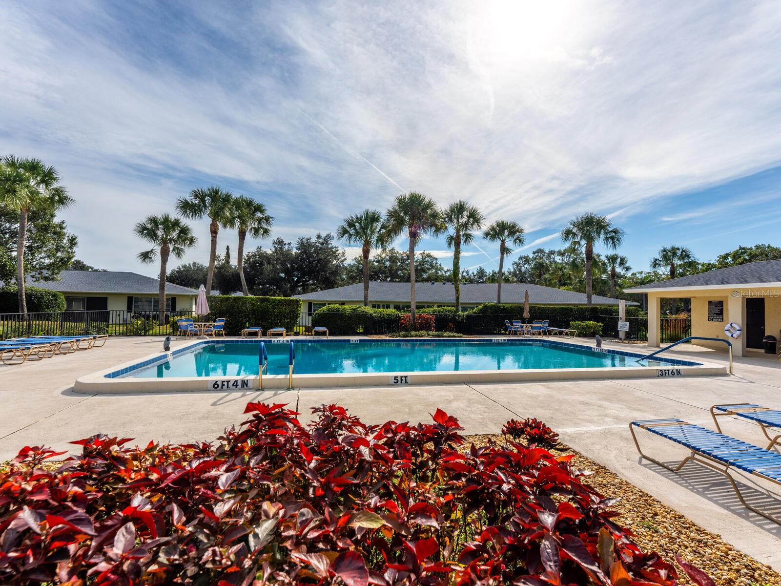 6994 W COUNTRY CLUB DR N, SARASOTA, FL, 34243