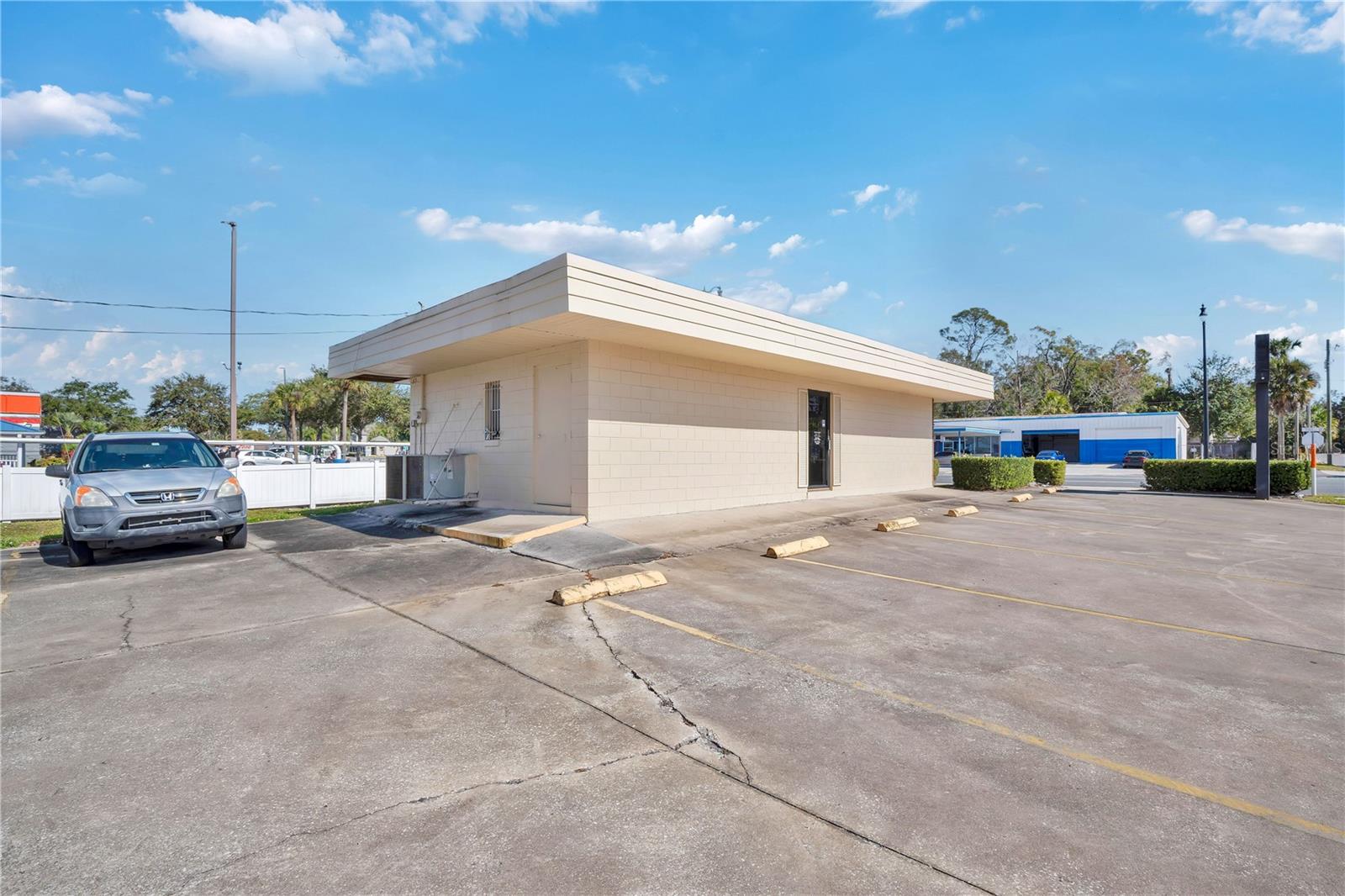 2422 S FRENCH AVE, SANFORD, FL, 32771