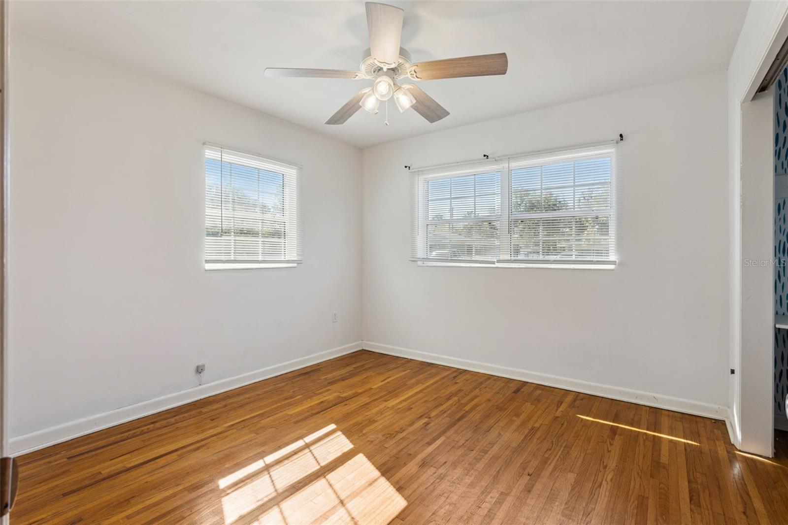 500 E GOTTSCHE AVE, EUSTIS, FL, 32726