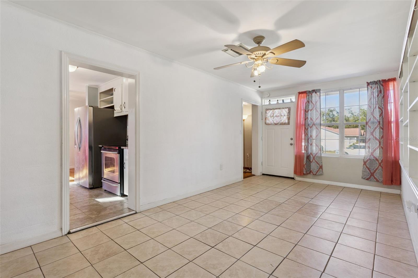 500 E GOTTSCHE AVE, EUSTIS, FL, 32726