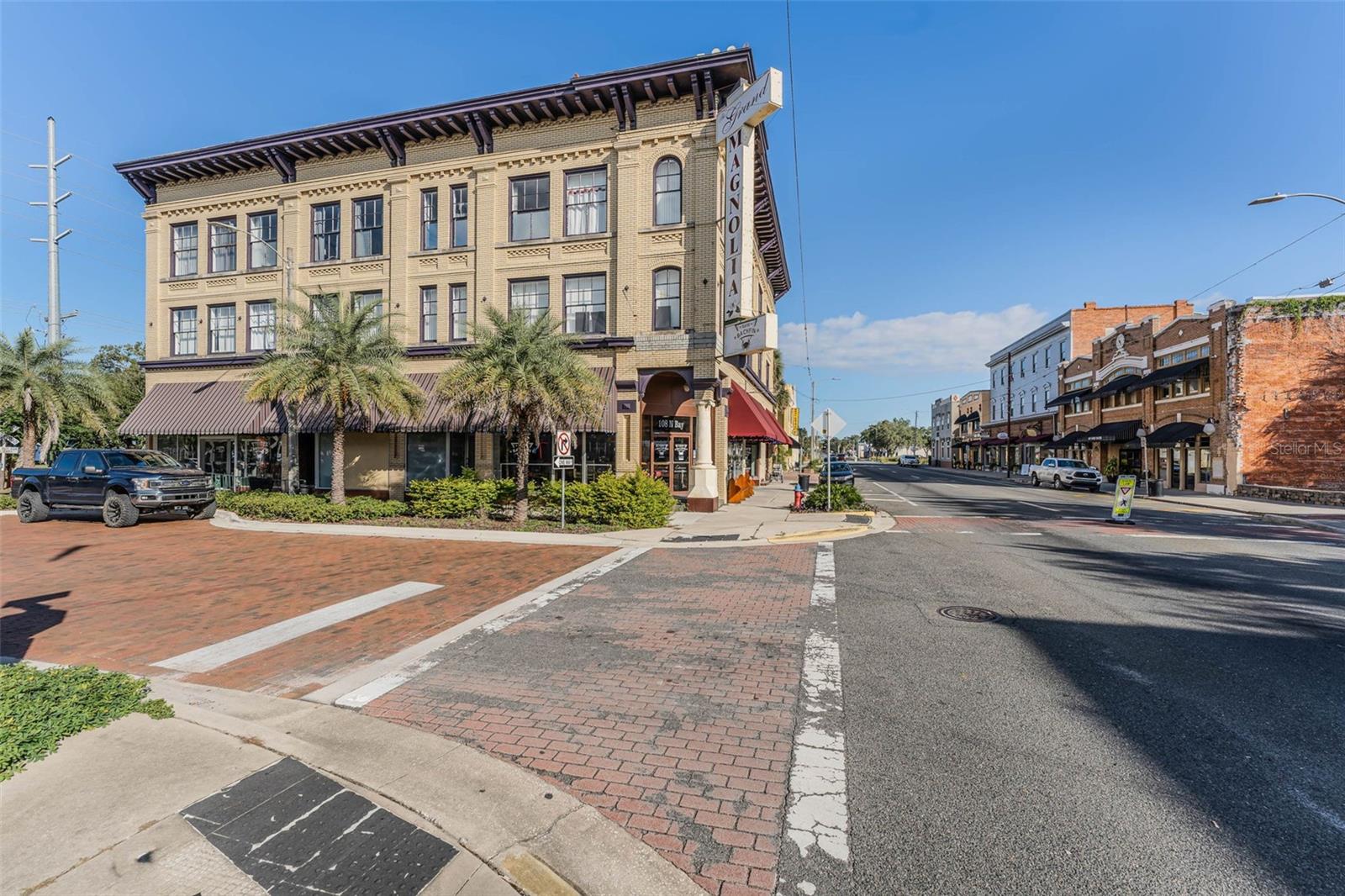 500 E GOTTSCHE AVE, EUSTIS, FL, 32726