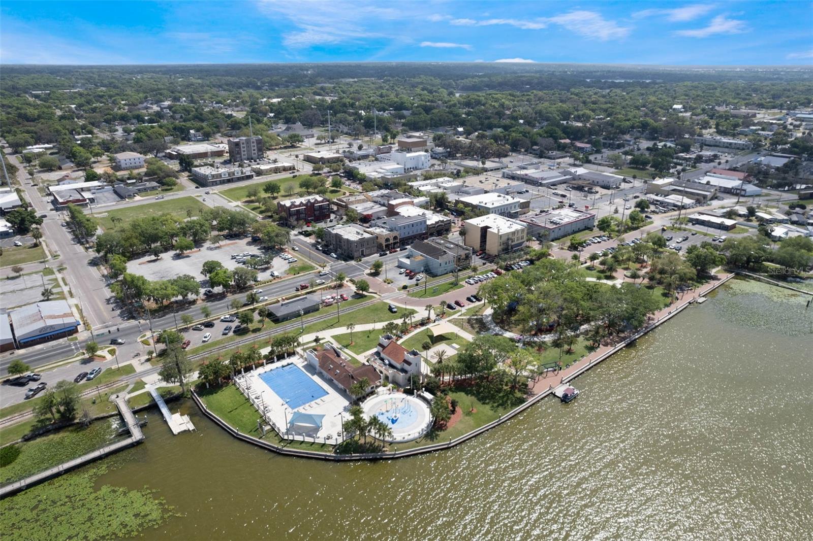 500 E GOTTSCHE AVE, EUSTIS, FL, 32726