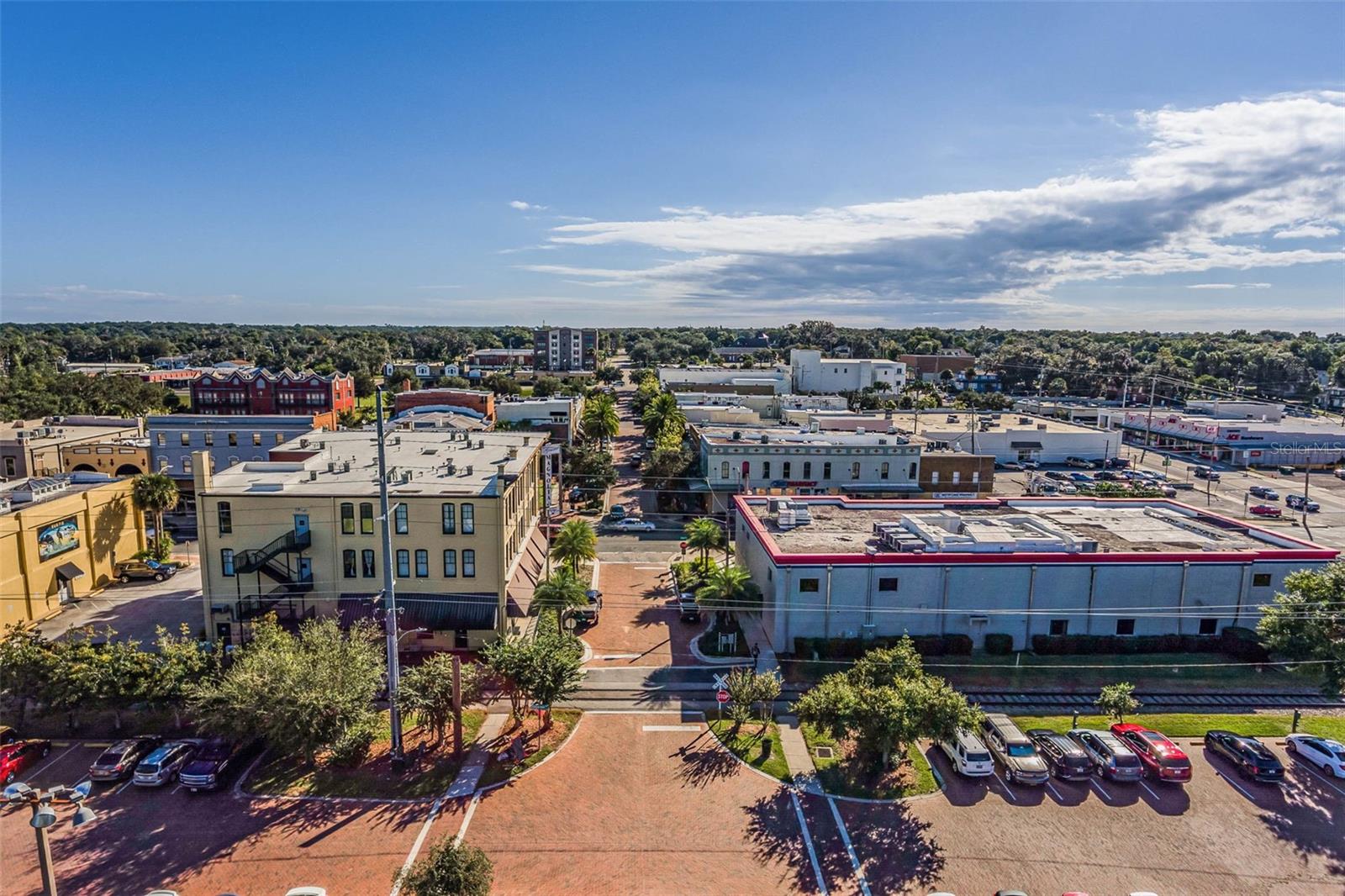 500 E GOTTSCHE AVE, EUSTIS, FL, 32726