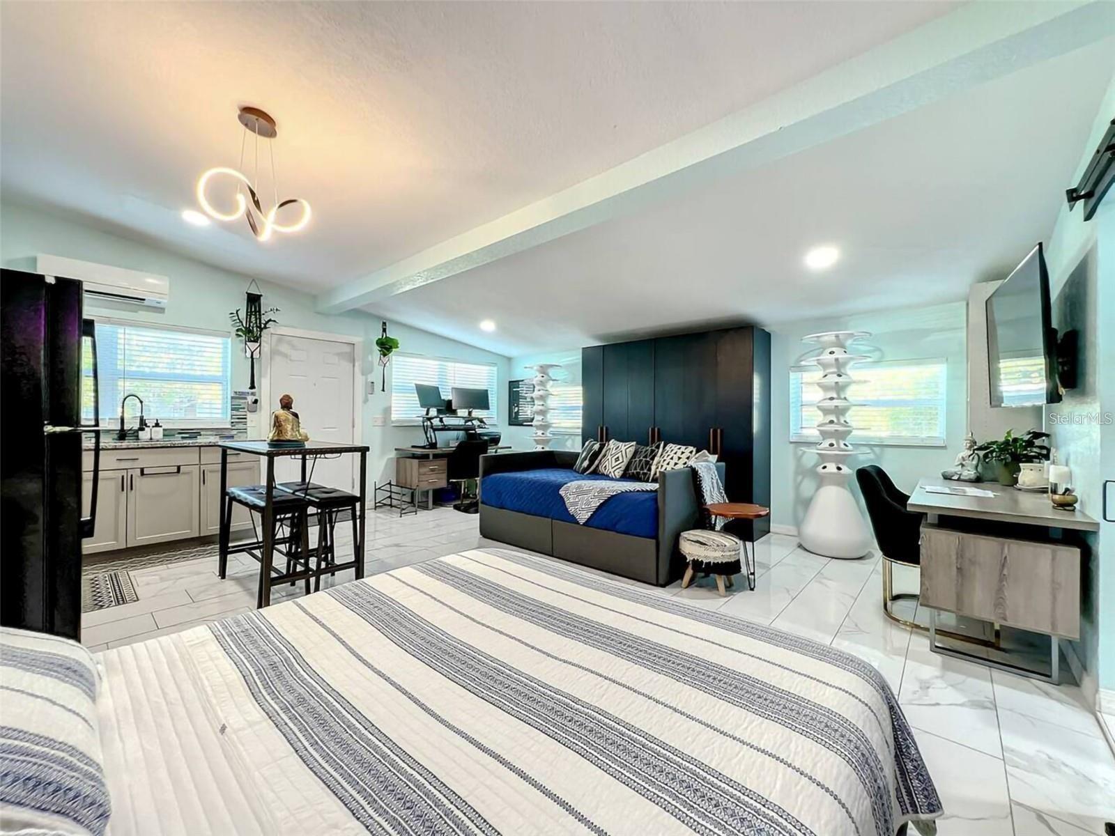 1245 CATALPA LN, ORLANDO, FL, 32806