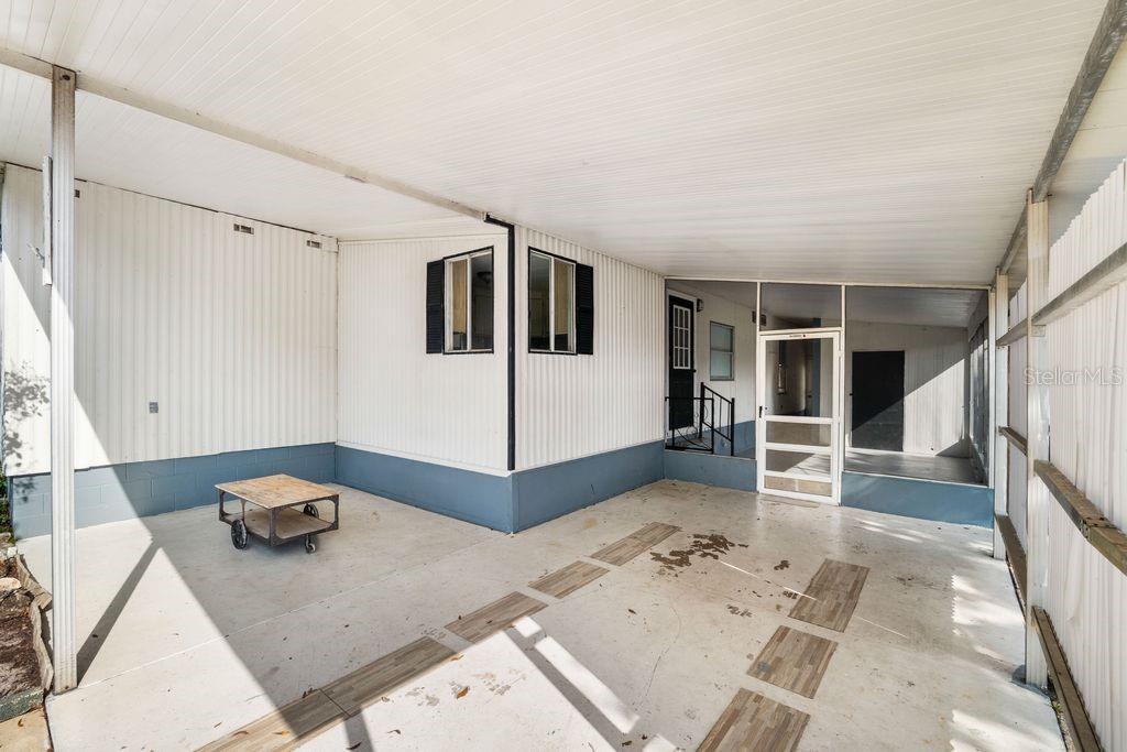 3648 FOX RIDGE BLVD, WESLEY CHAPEL, FL, 33543