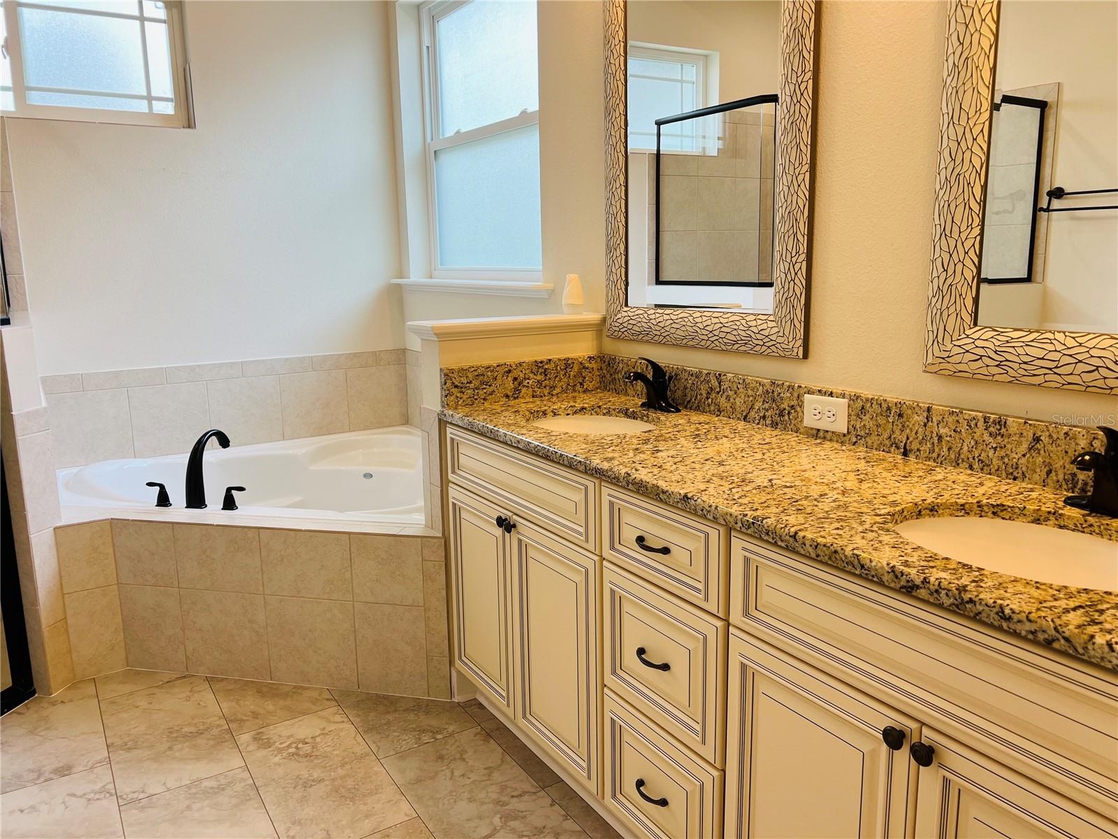 12037 SW 28TH AVE SW, GAINESVILLE, FL, 32608