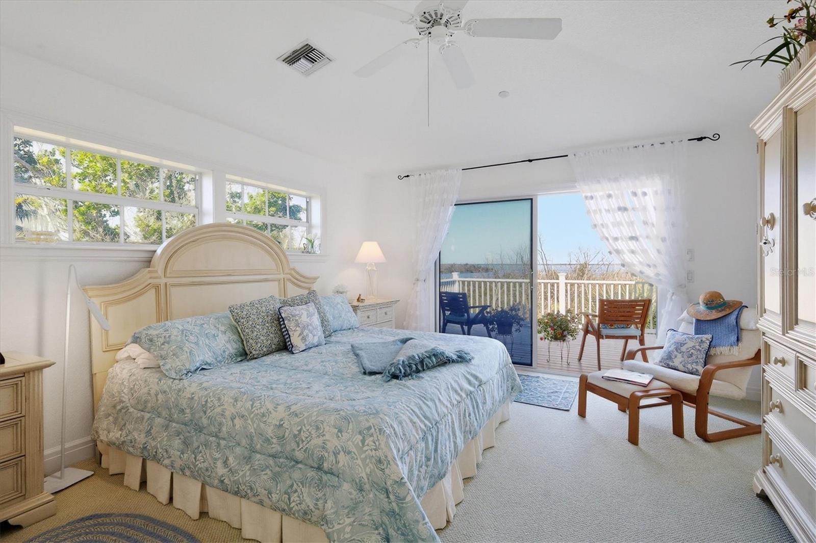 D6145898 Property Photo