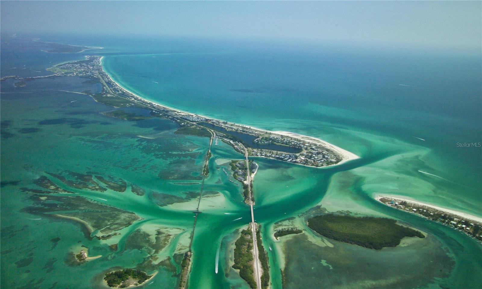 D6145898 Property Photo