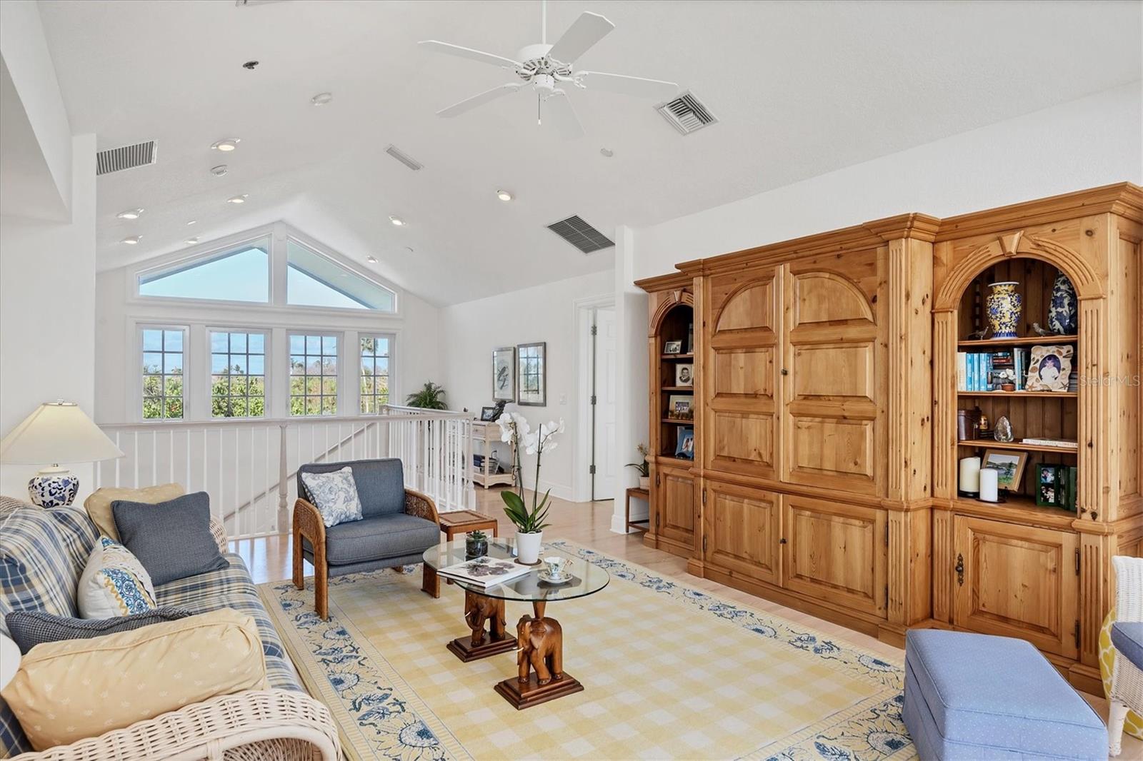 D6145898 Property Photo