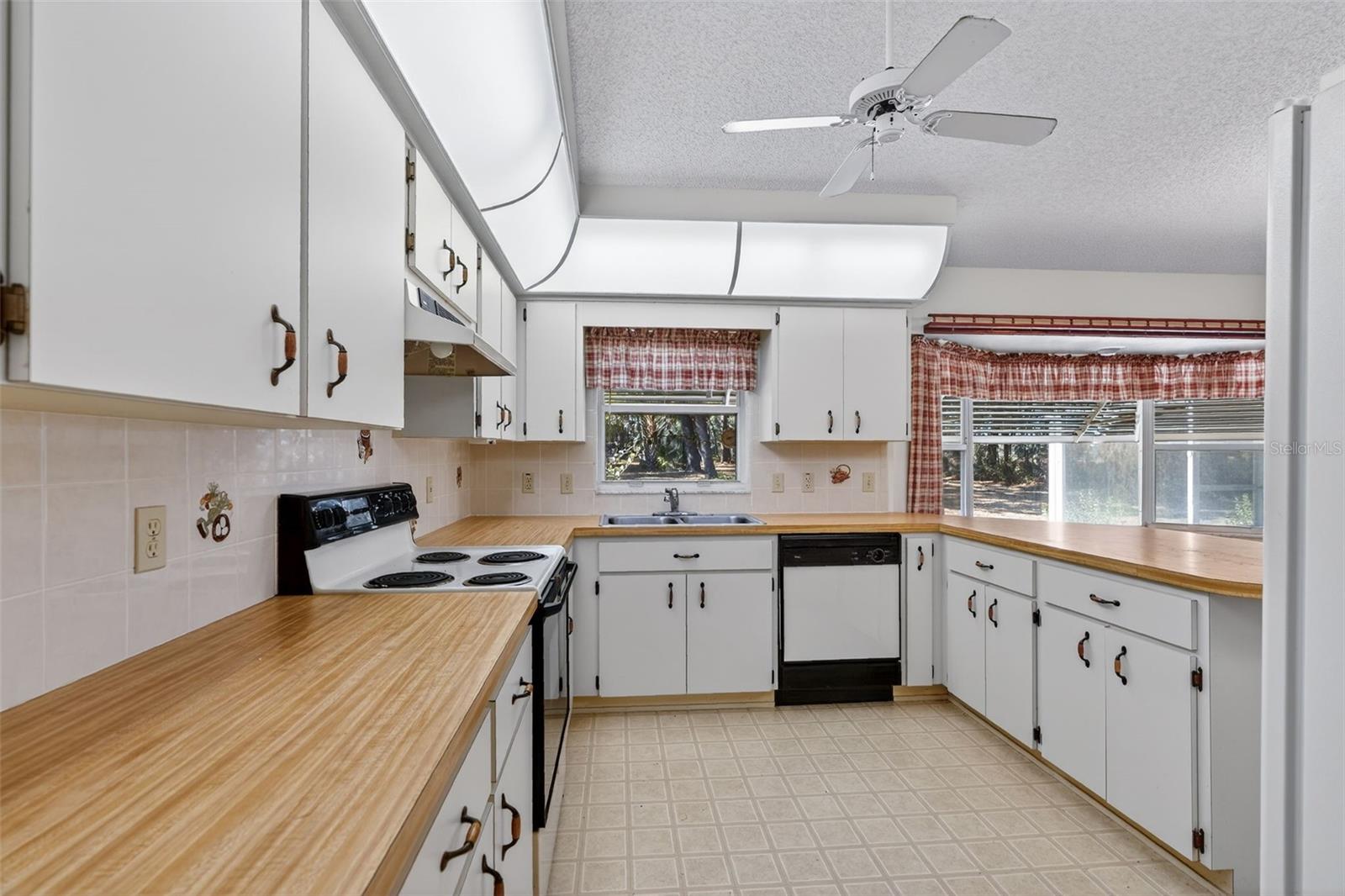 774 S OAK CREST PATH, LECANTO, FL, 34461