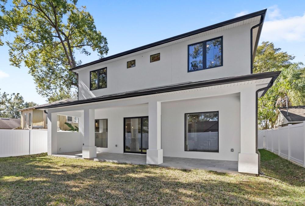 1217 CLOVERLAWN AVE, ORLANDO, FL, 32806