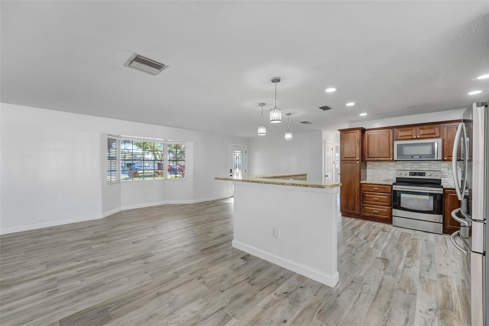 1110 IRENE AVE, LARGO, FL, 33771