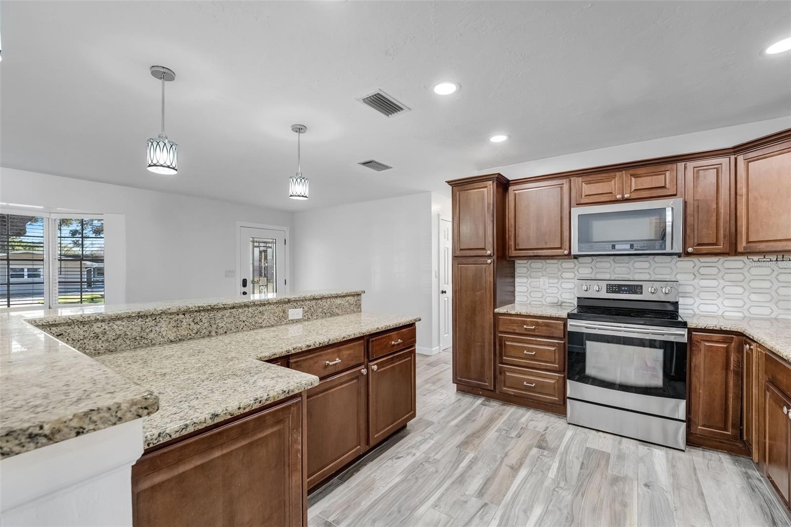 1110 IRENE AVE, LARGO, FL, 33771