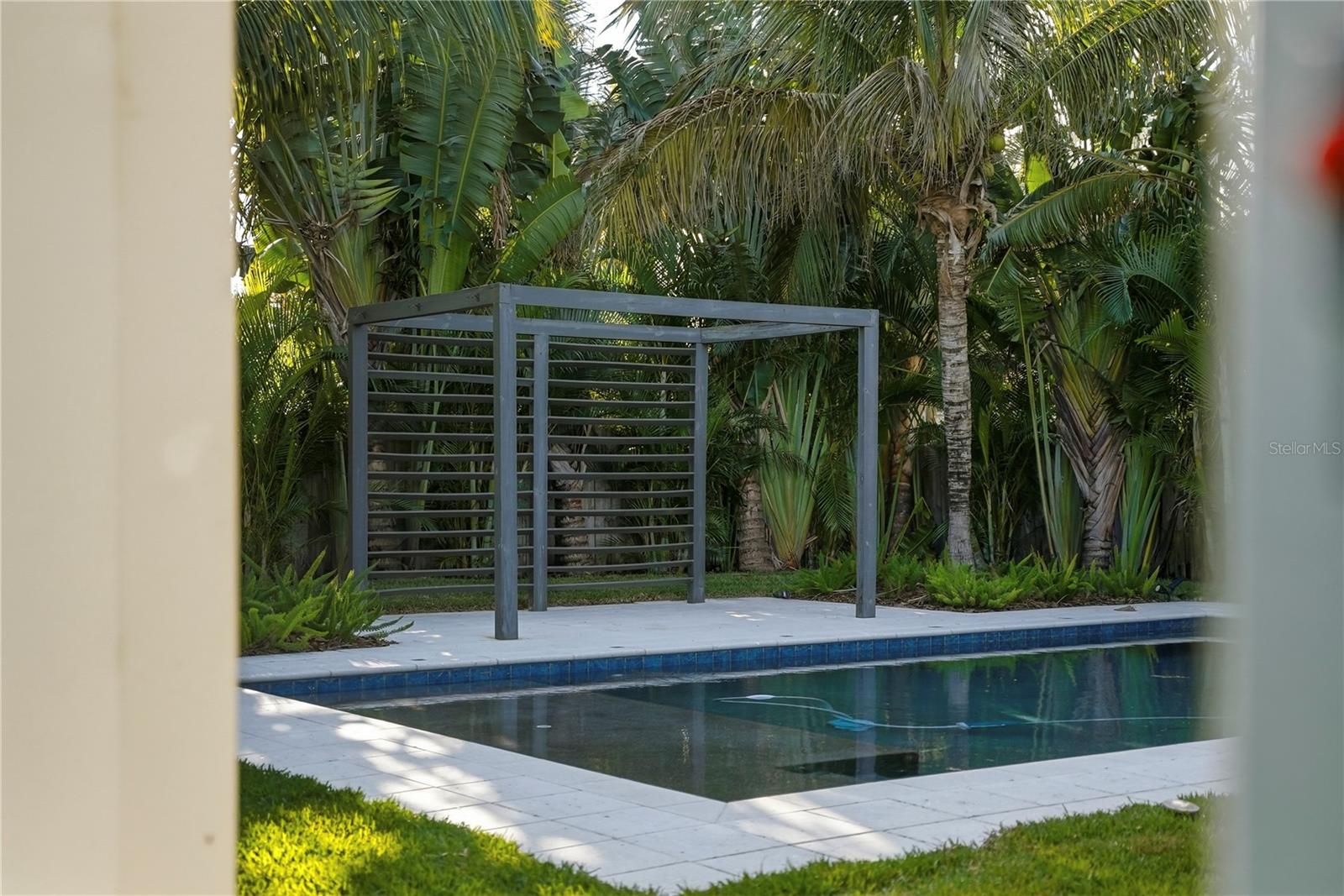 845 SNELL ISLE BLVD NE, ST PETERSBURG, FL, 33704